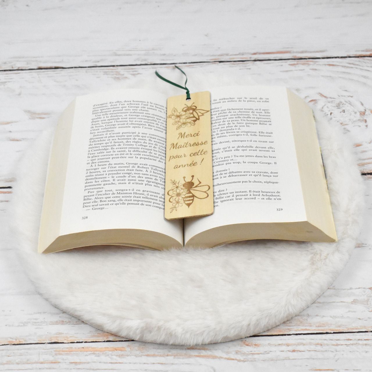 Marque page abeille